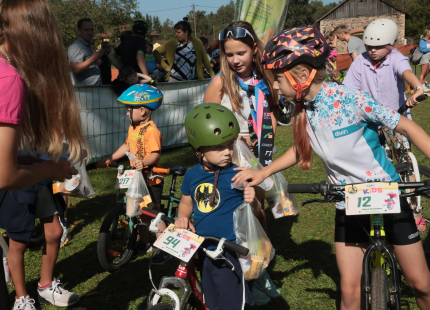 Vivus.lv MTB maratons Ape/Vastse Roosa | 7.posms253