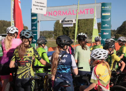 Vivus.lv MTB maratons Ape/Vastse Roosa | 7.posms371