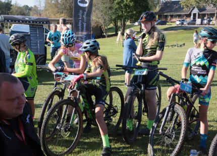 Vivus.lv MTB maratons Ape/Vastse Roosa | 7.posms378