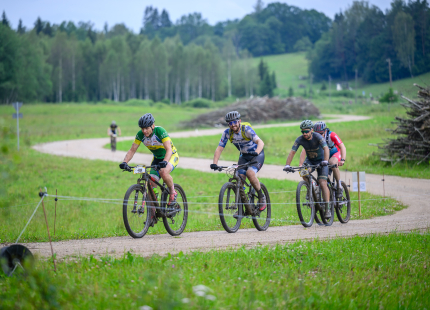 Latvijas Gravel čempioni Muižnieks & Jaunslaviete-Kipure
