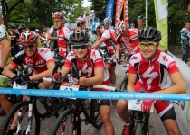 Cēsu bruņinieki nosargā pili – Vivus.lv MTB Maratonā vietējo dubultuzvara !
